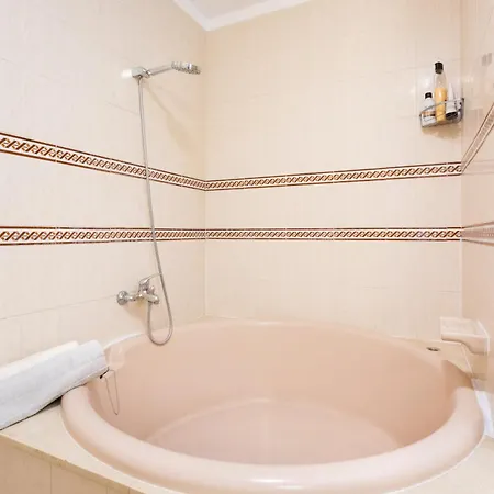 Home2book Ocean Views & Terrace Steps To The Appartement Los Cristianos (Tenerife)