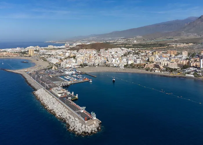 Home2book Ocean Views & Terrace Steps To The شقة *